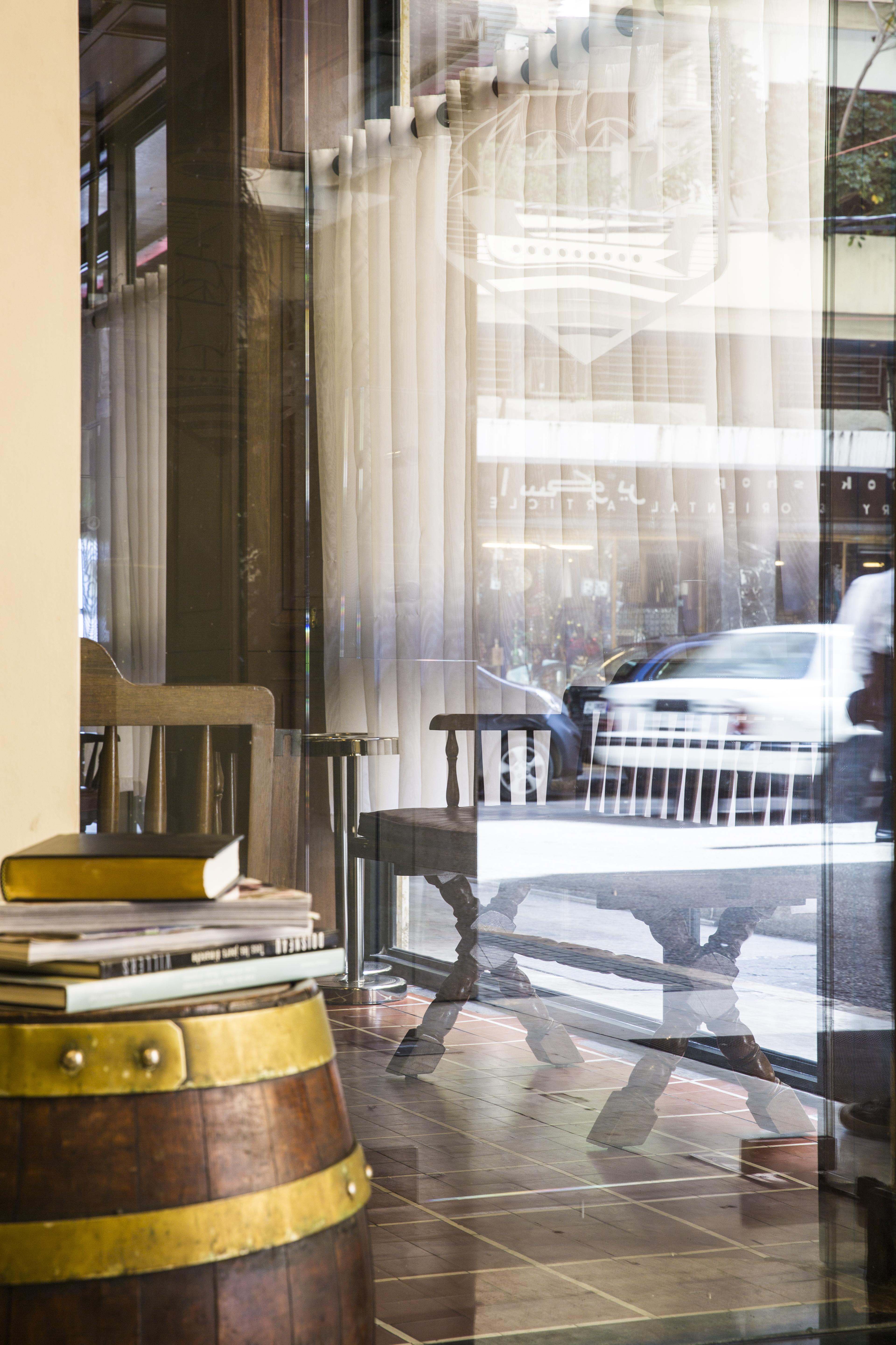 The Mayflower Hotel Бейрут Екстериор снимка