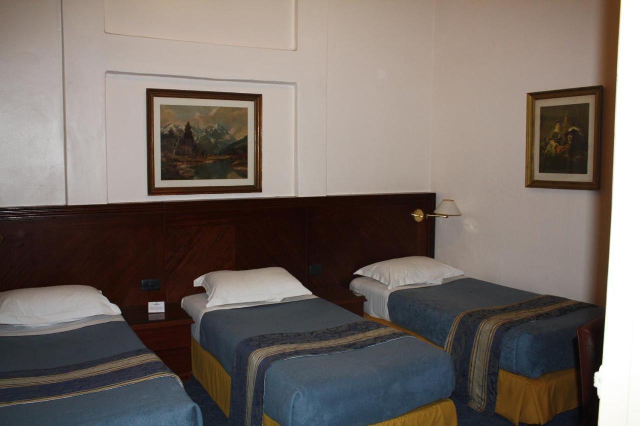 The Mayflower Hotel Бейрут Екстериор снимка